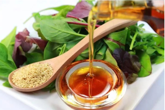 香油這些妙用你知道多少？別只拿來拌菜用！